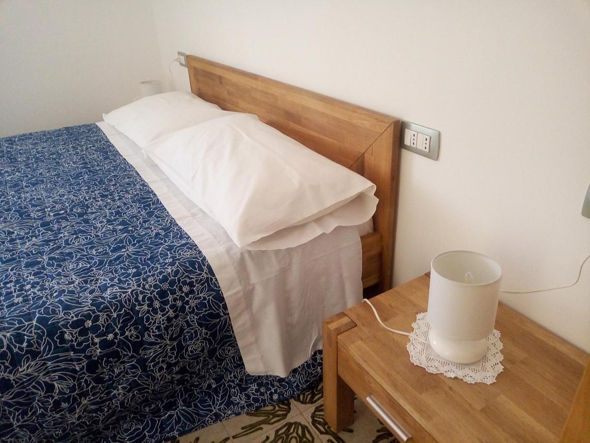 スティンティーノ I Tre Scalini Bed & Breakfast エクステリア 写真